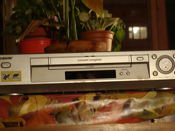 Sony. VHS & DVD