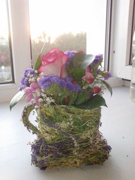 Декоративная чаша для цветов