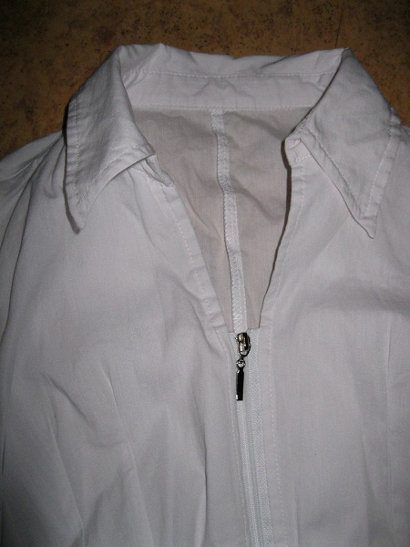 Белые рубашки 44р