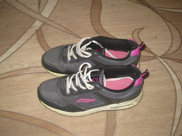 Кроссовки в дар (Самара). Дарудар