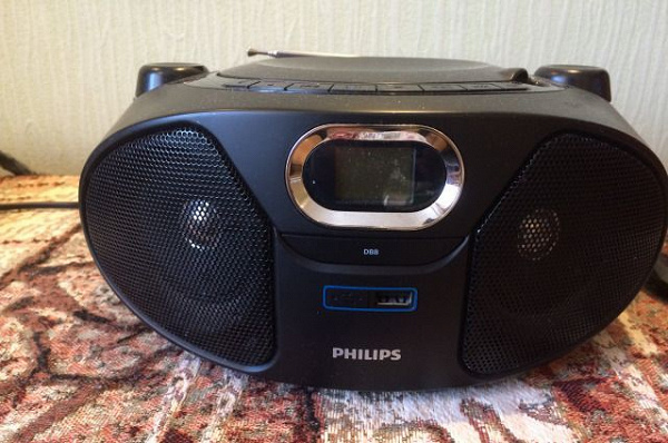 philips az8070