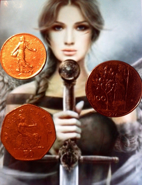 Монеты с женщинами
