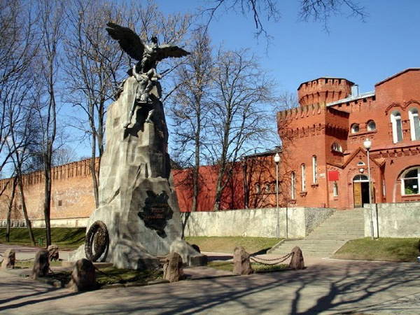 5 рублей 12