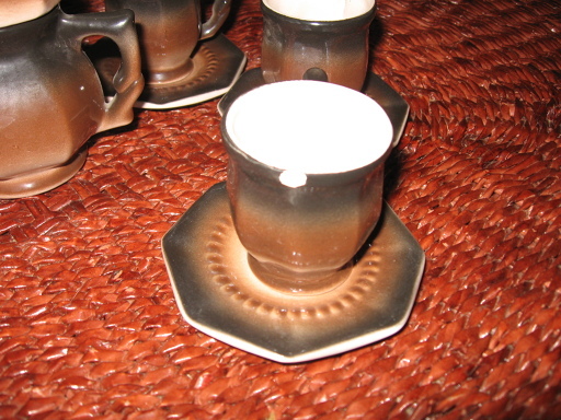 Кофейный сервиз коричневый с перламутром
