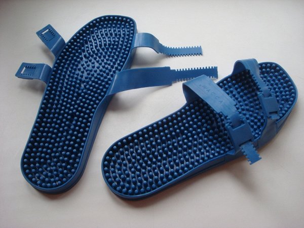 Шлёпки массажные в дар (Москва). Дарудар