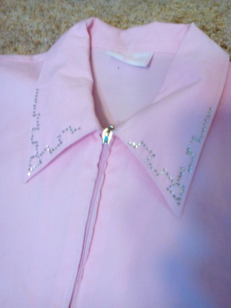 Рубашка розовая на молнии