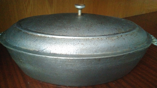 Утятница с крышкой (гусятница) в дар (Рыбинск). Дарудар