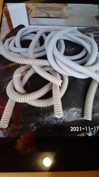 Гофра серая под проводку в дар (Москва). Дарудар