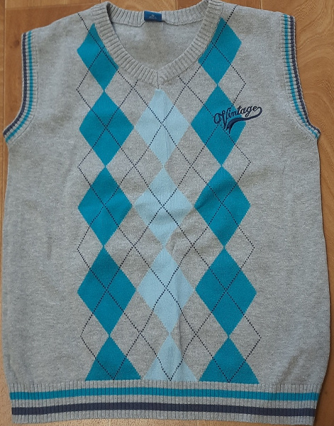 Жилетка мальчику в дар (Киев). Дарудар