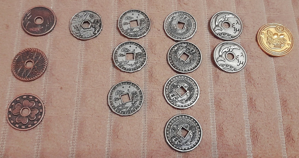 Монетки из Пятёрочки в дар (Москва). Дарудар