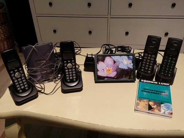 Беспроводные телефоны (DECT) в дар (Москва). Дарудар