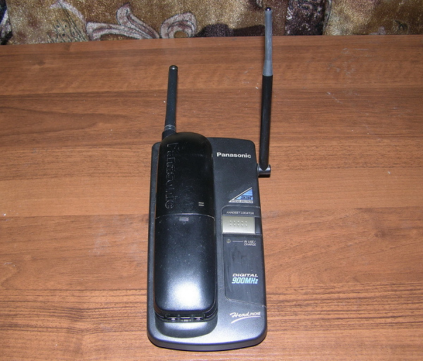 телефон panasonic a100. Panasonic kx-tc1245rub. панасоник сотовый 2003. радиотелефон panasonic kx-tcd286. Panasonic eb-gd50.