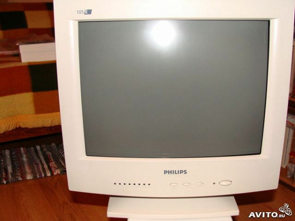 Монитор ЭЛТ марки Philips рабочий в дар (Москва). Дарудар