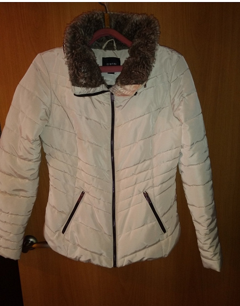 Авито куртка короткая. Куртки даром женские. Авито куртка женская. Wintera бренд куртка.
